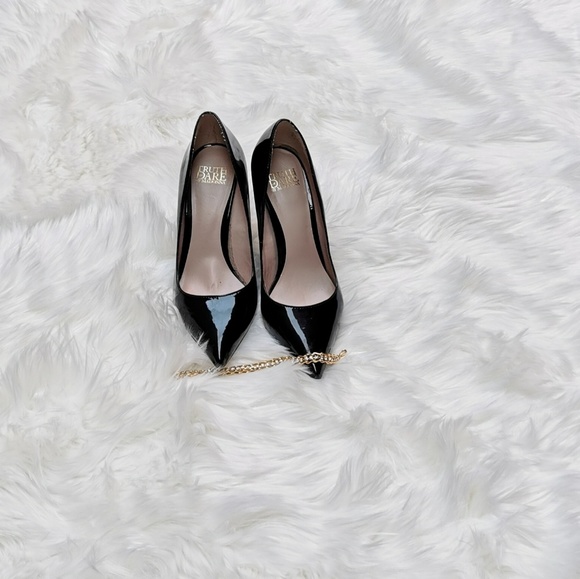 SOLD-Truth or Dare by Madona sexy heels: Size 6M - Picture 7 of 7